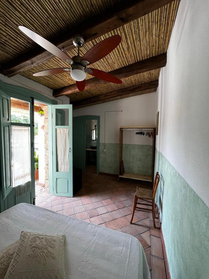 Graziosa Stanza Campidanese Su Terzu Casa de hóspedes Oristano Exterior foto