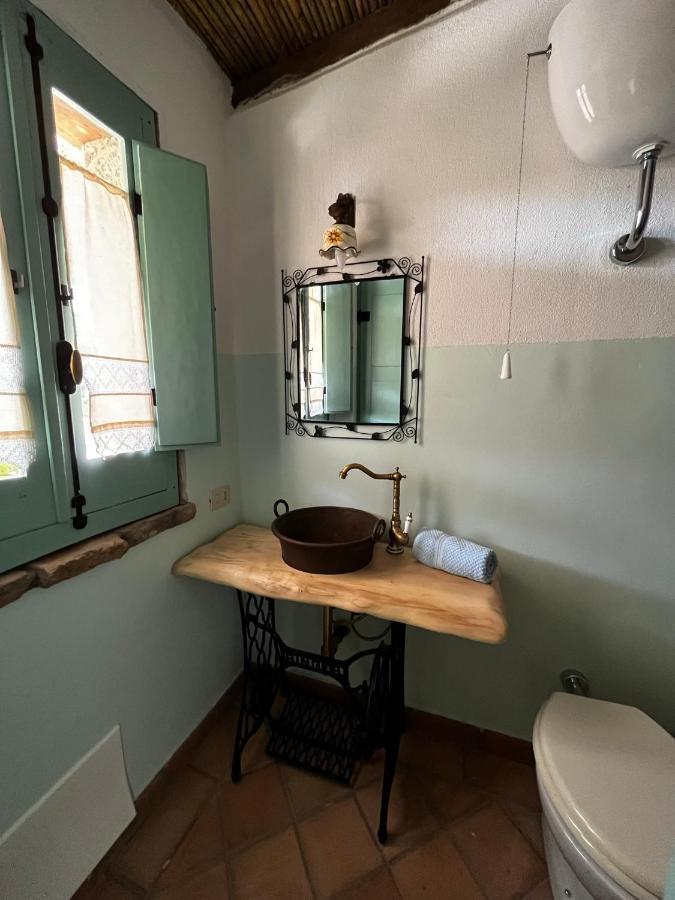 Graziosa Stanza Campidanese Su Terzu Casa de hóspedes Oristano Exterior foto