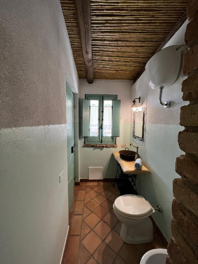 Graziosa Stanza Campidanese Su Terzu Casa de hóspedes Oristano Exterior foto